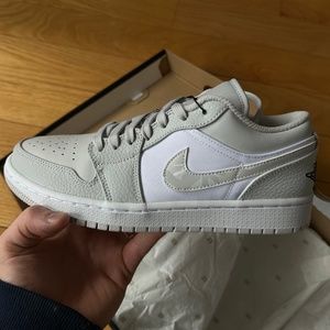Women’s Air Jordan 1 Low